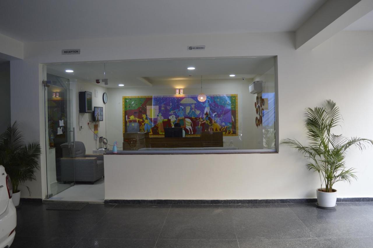 Hotel Virat Inn ハイデラバード エクステリア 写真